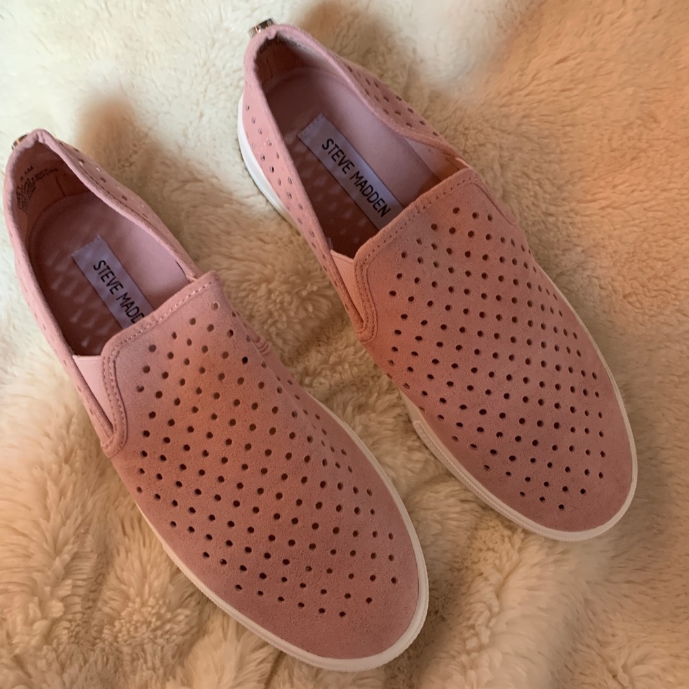 Steve Madden Pink Sneakers - Picture 2 of 3